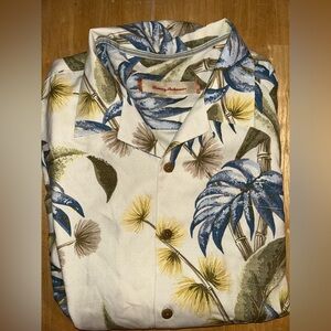Tommy Bahama men’s large silk  shirt Hawaiian  floral bamboo cream palm beach